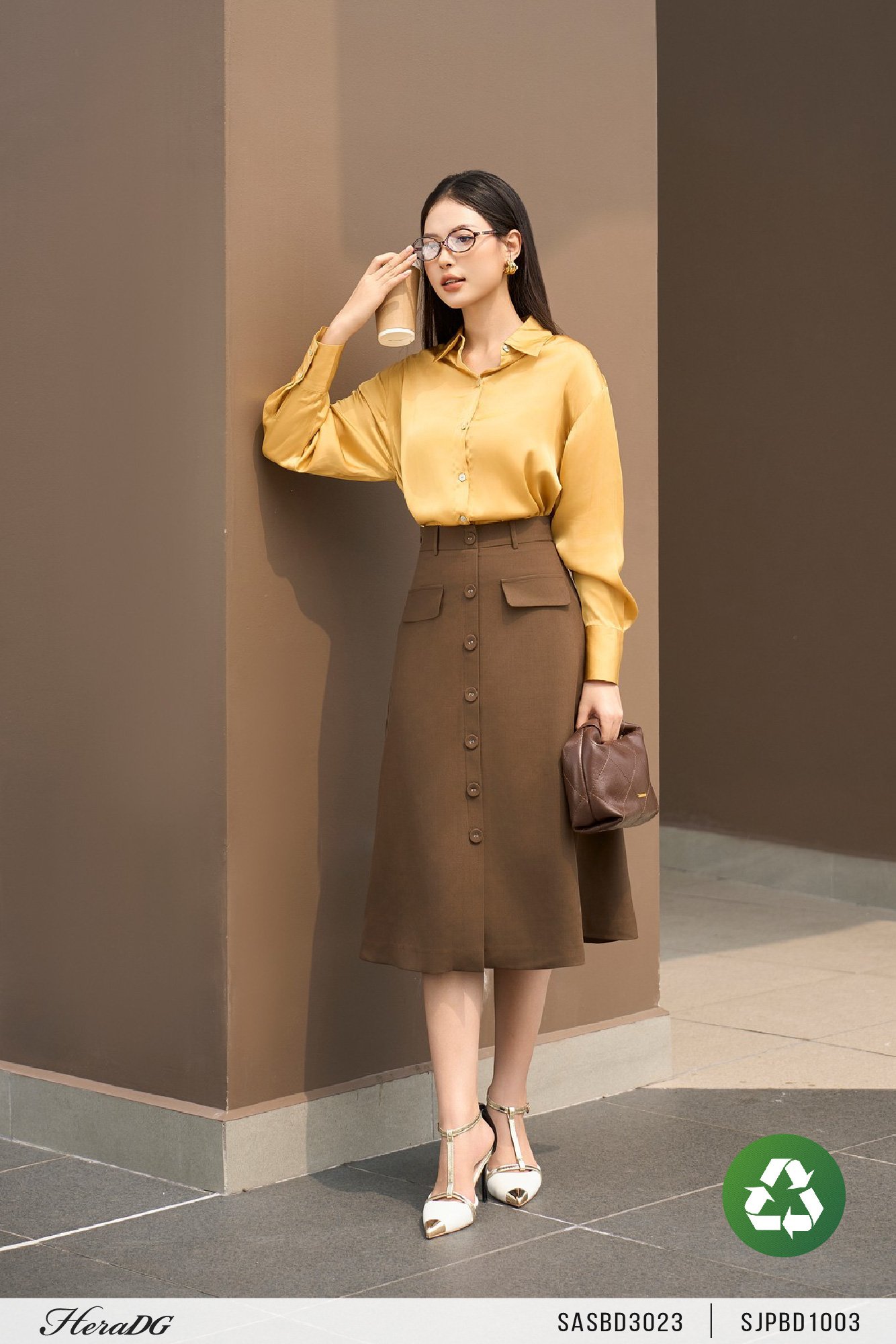 Áo sơ mi dáng rộng