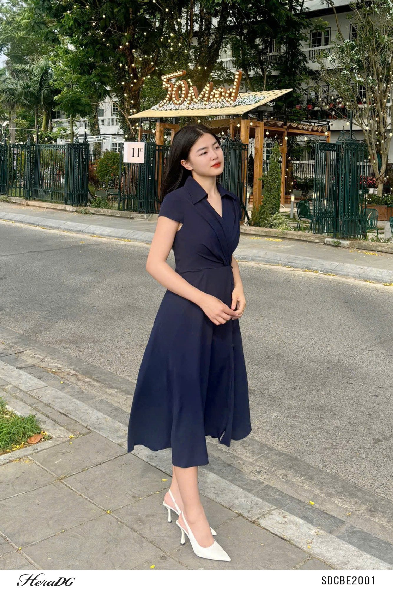 Đầm A sát nách