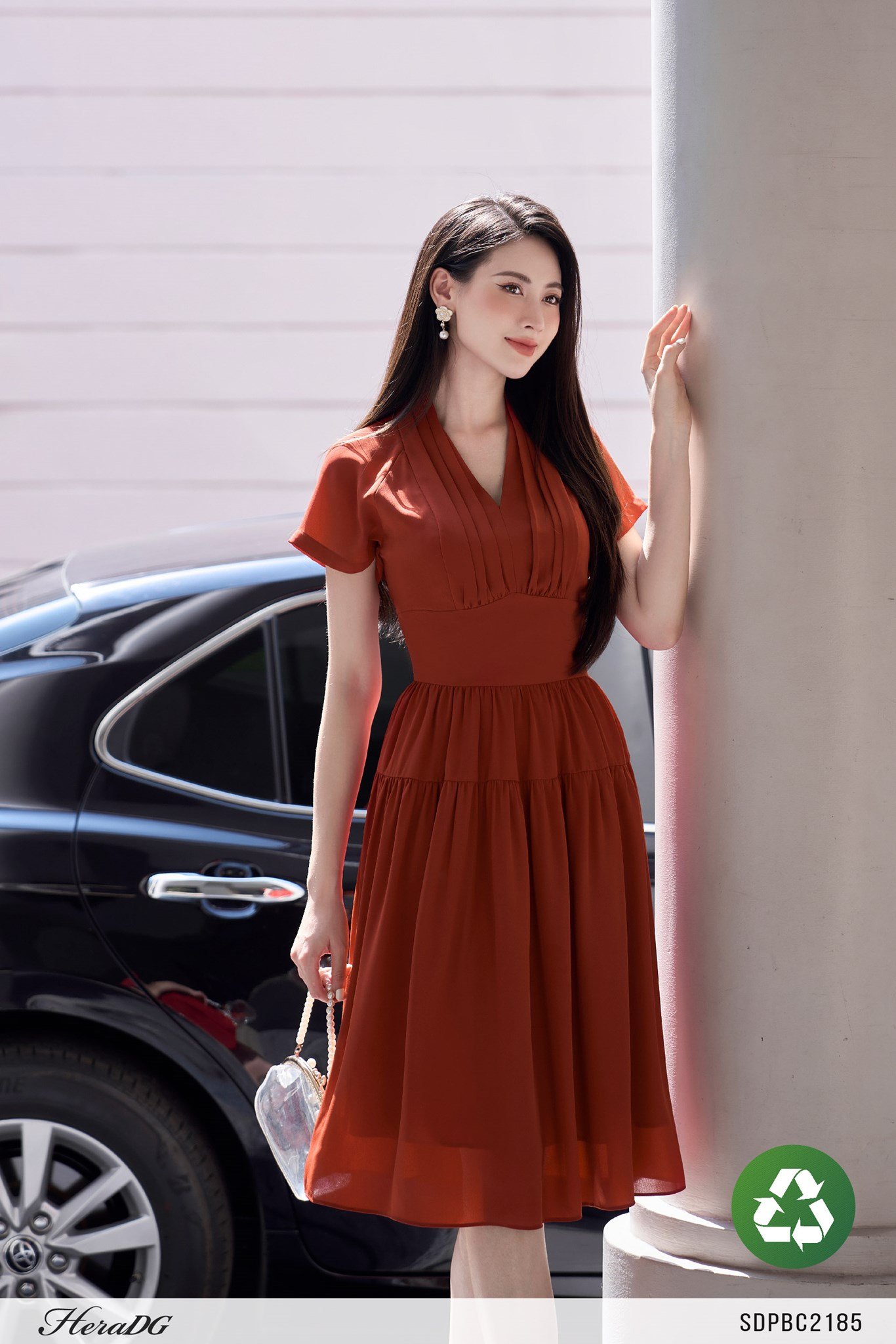 Đầm xoè nhún li