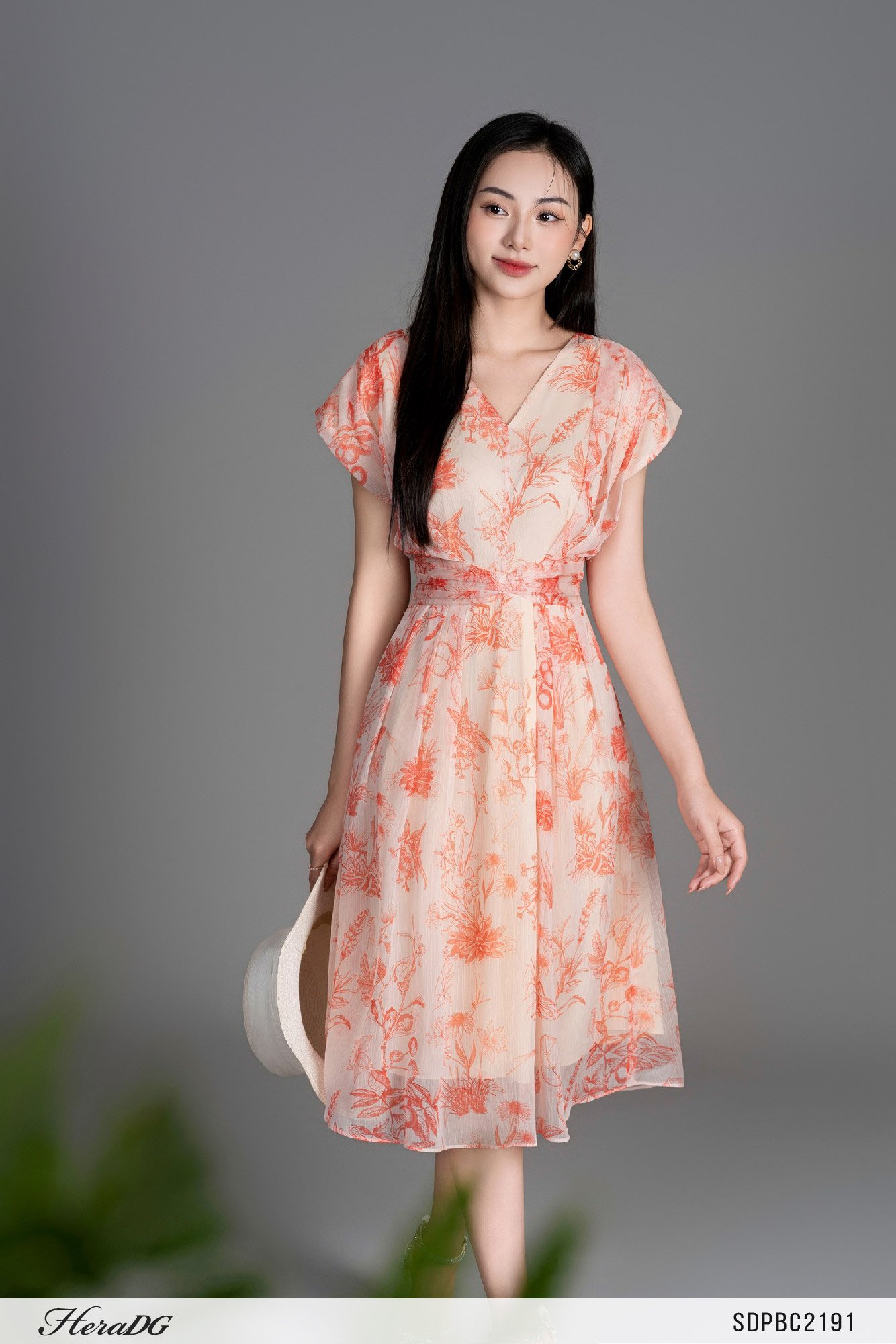 Đầm xoè đai eo