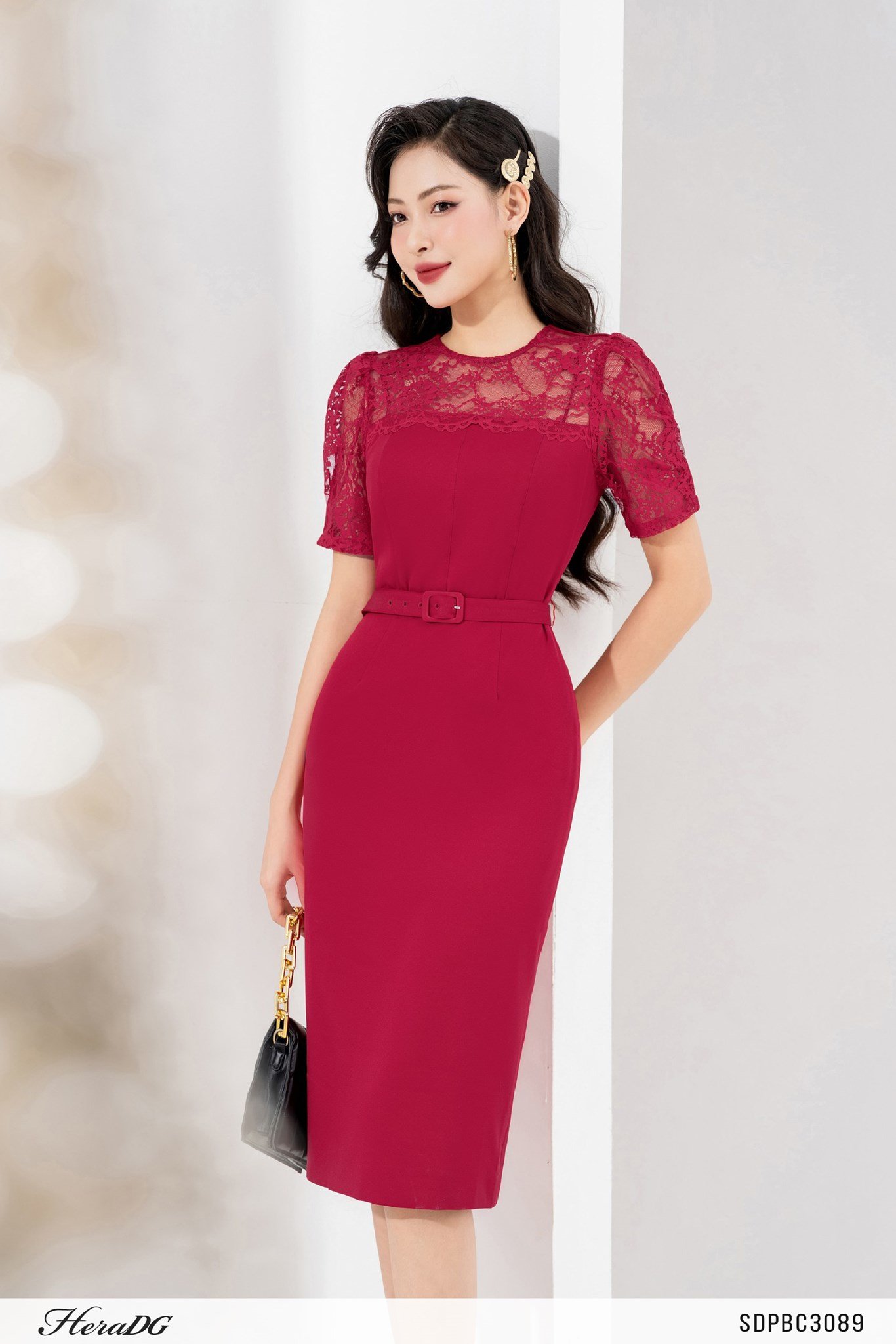 Đầm ôm phối ren