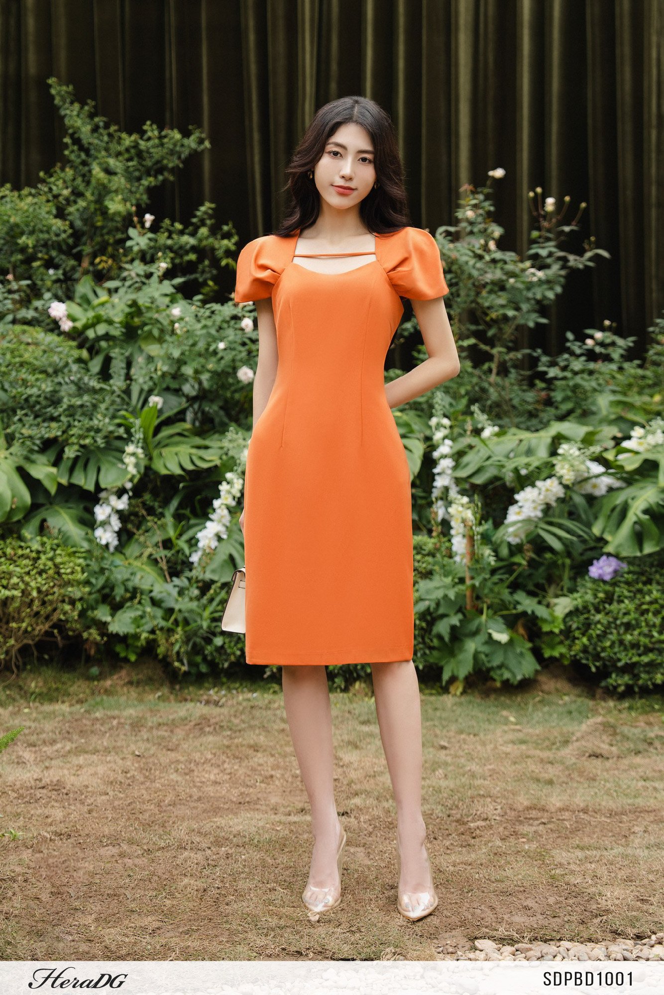Đầm ôm tay xếp ly
