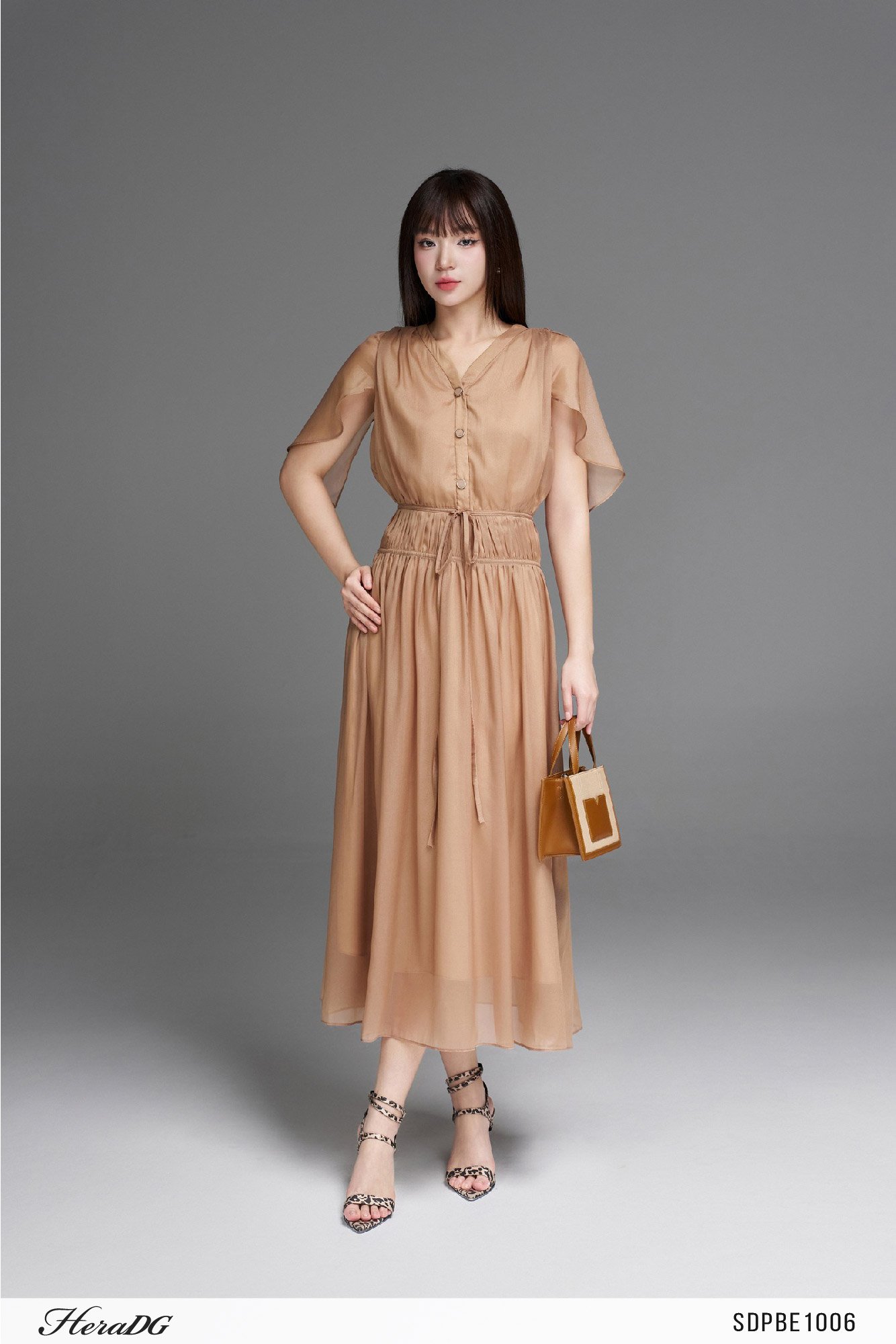 Đầm xoè ốp dây eo thắt nơ