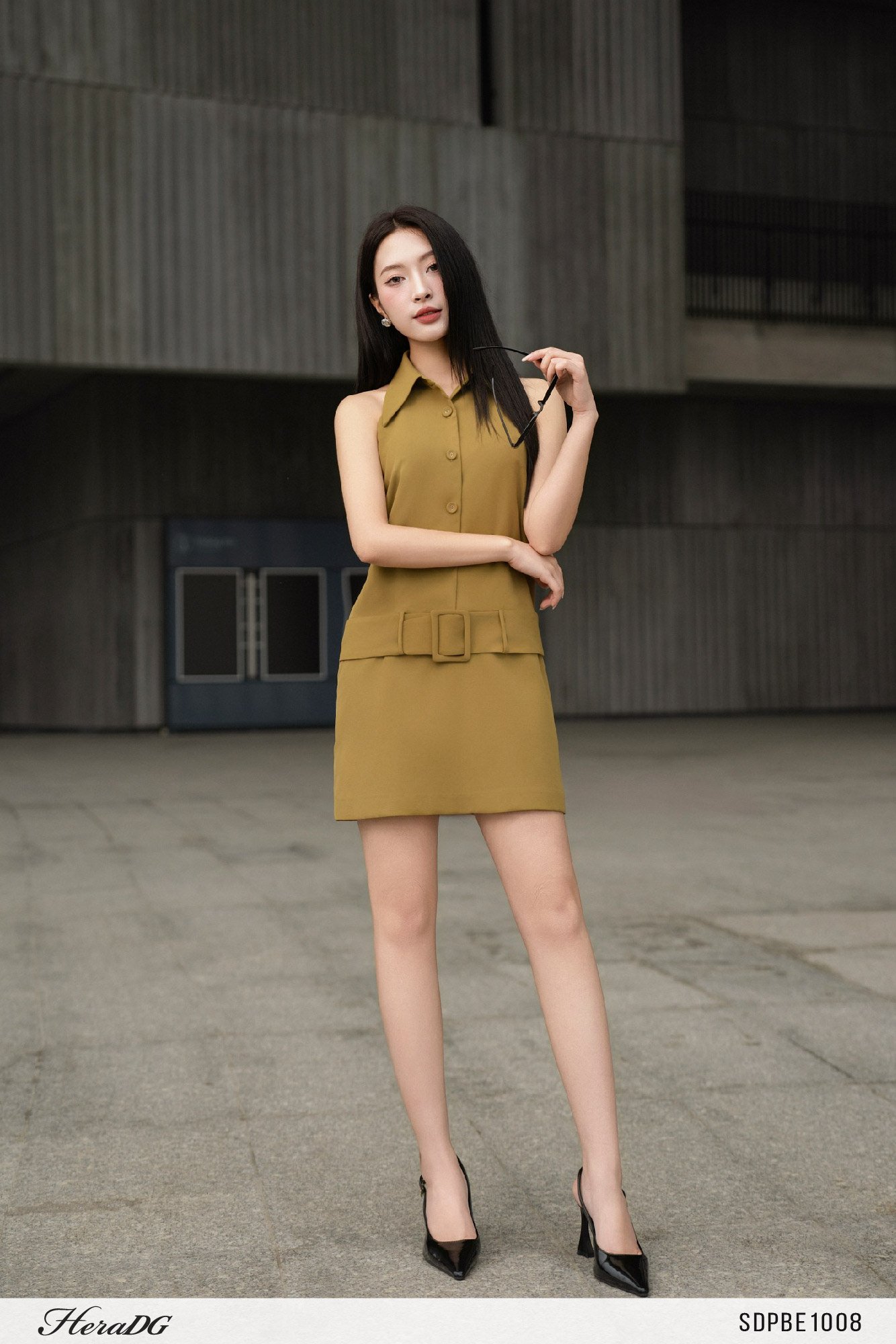 Đầm suông hạ eo thấp