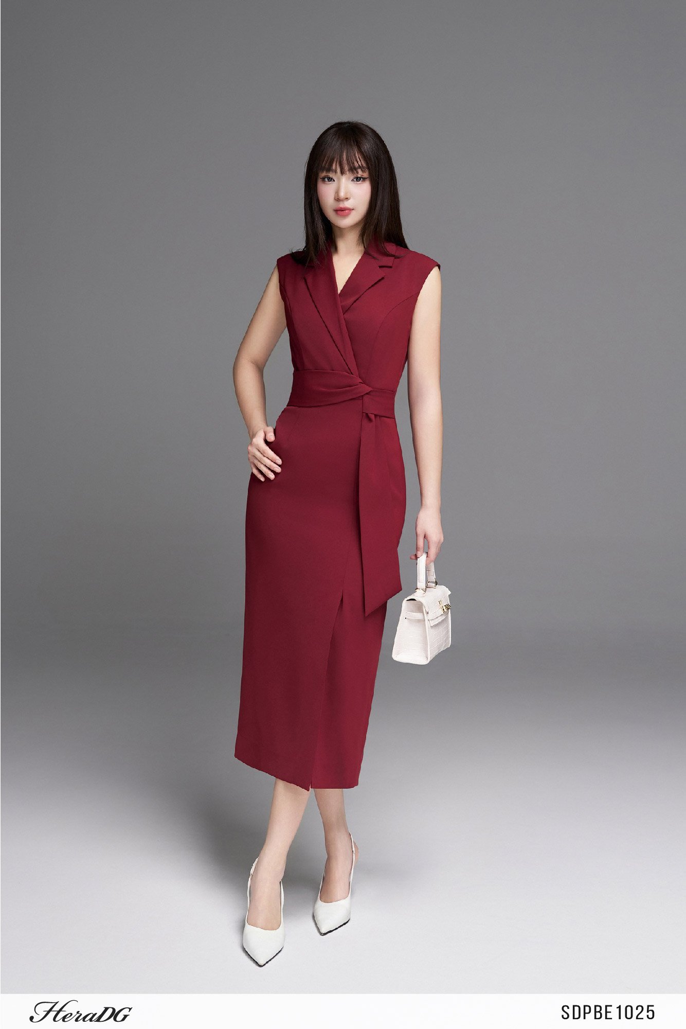 Đầm ôm cổ vest dáng dài