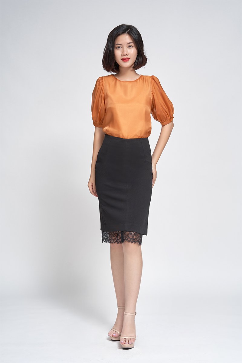 Chân váy ôm phối ren