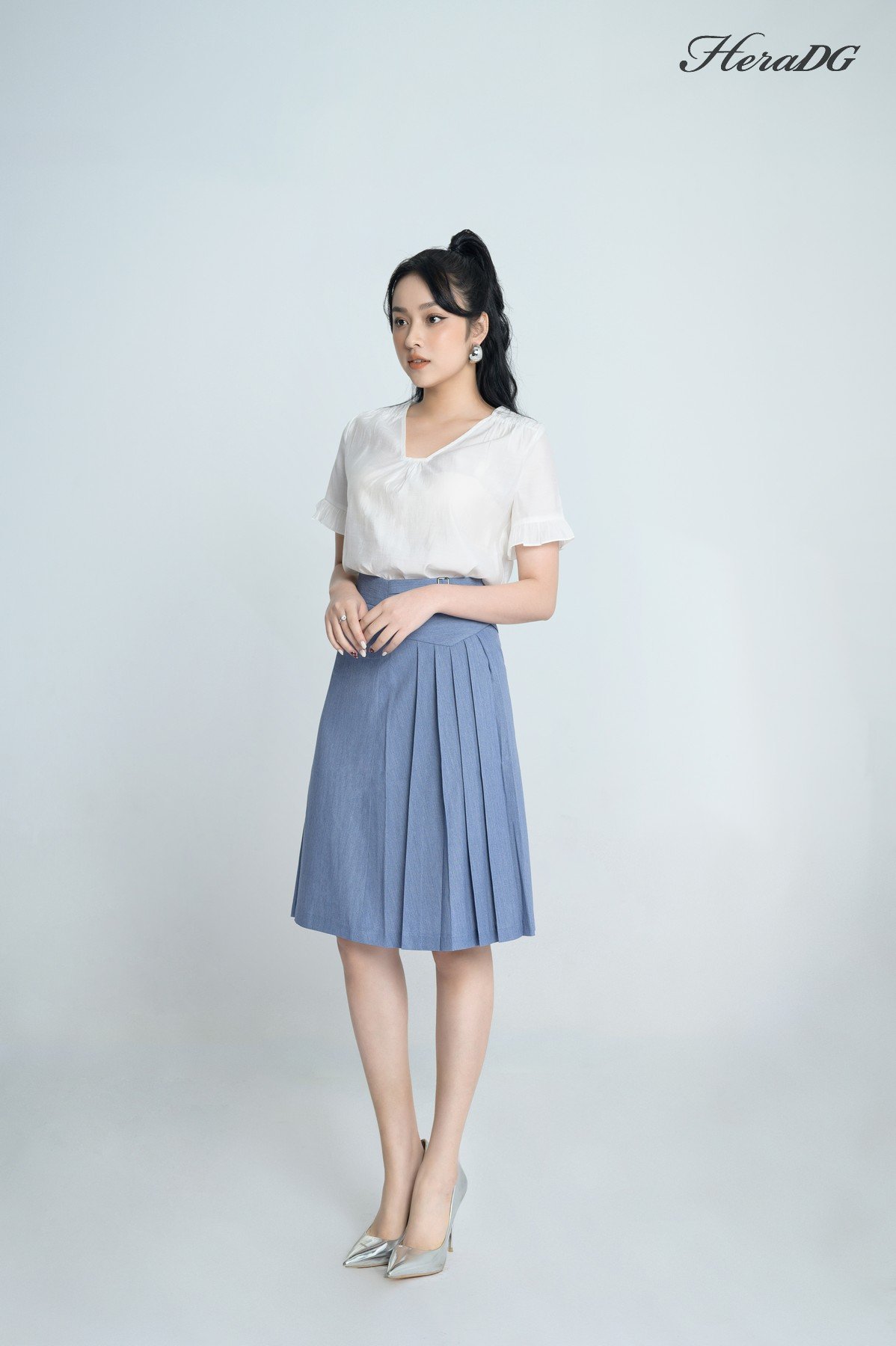 Chân váy A xếp ly 1 bên