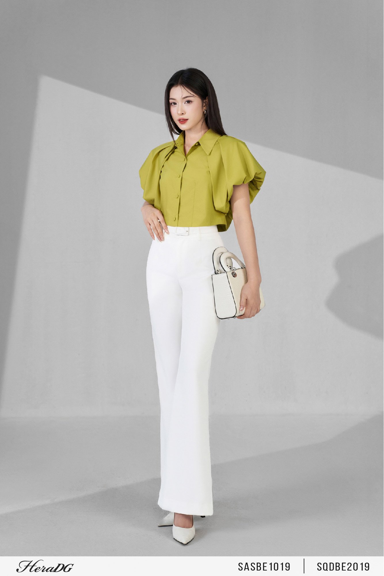 Quần ống vẩy