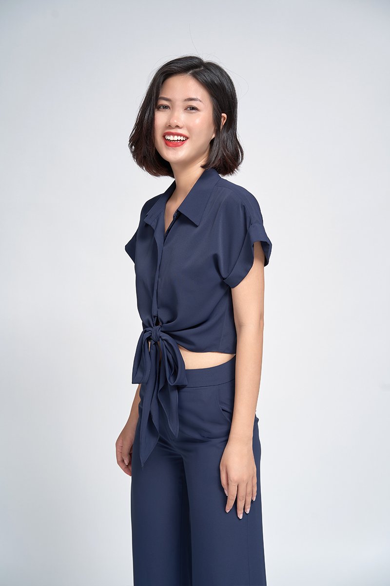 Áo sơ mi buộc eo