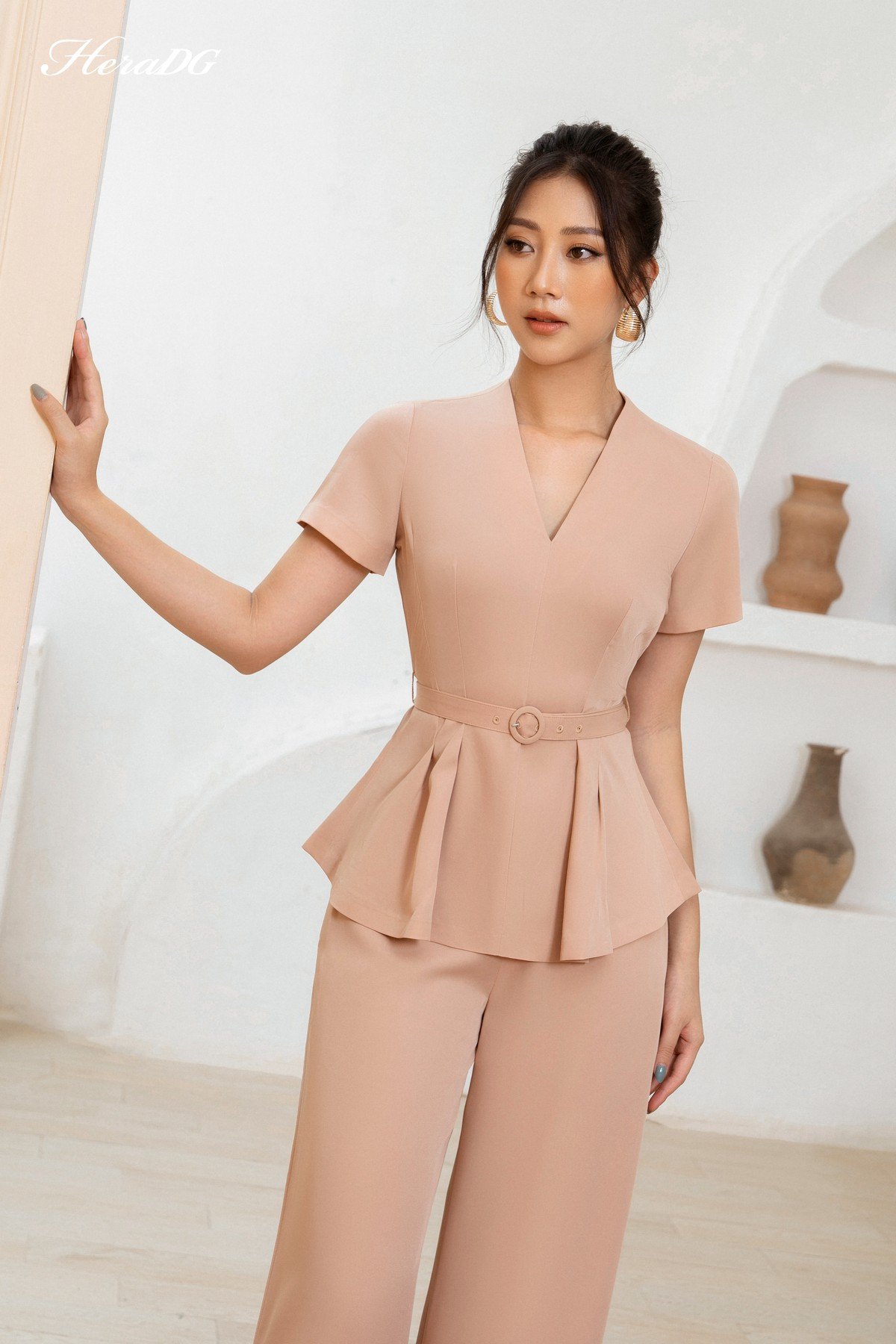 Áo peplum