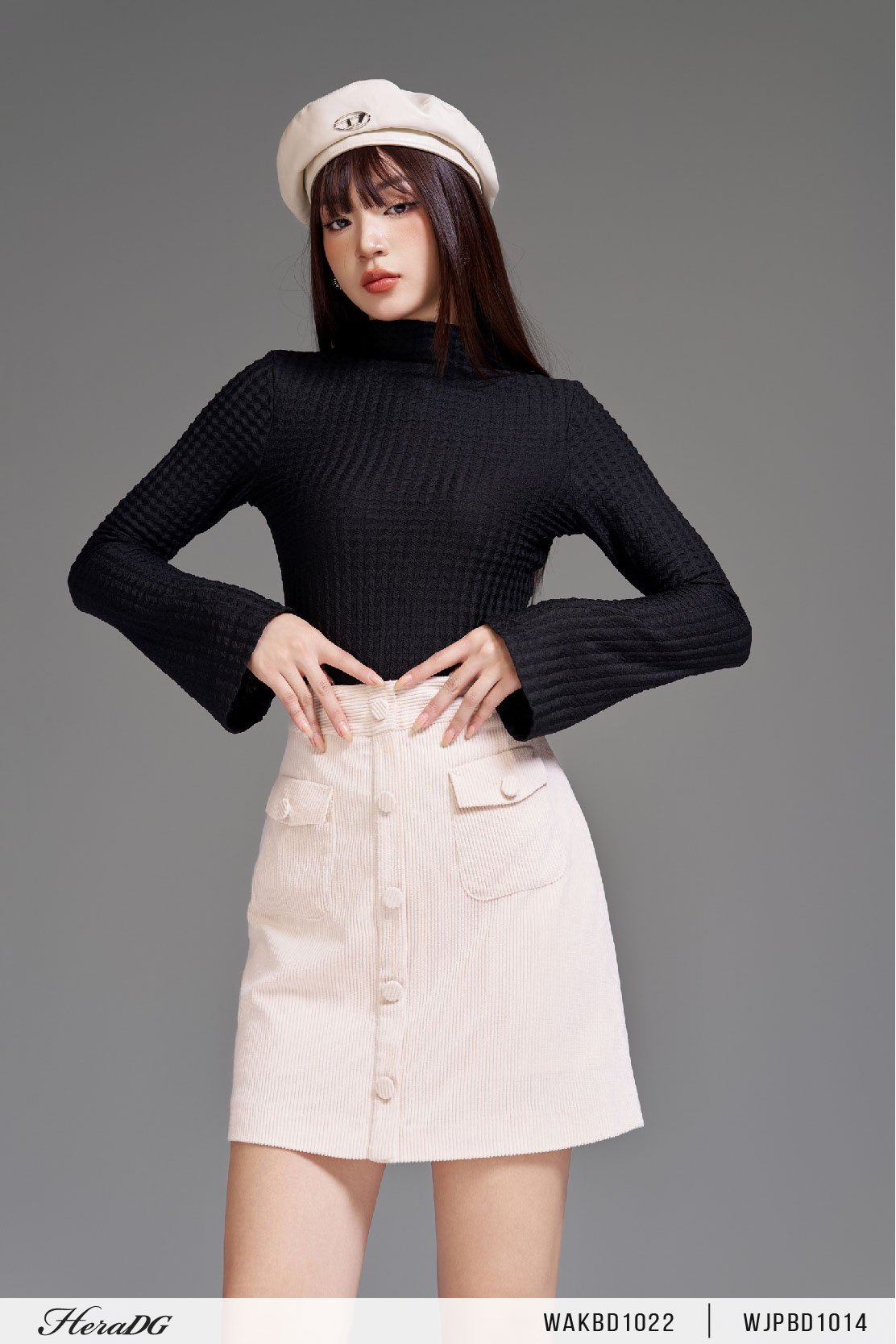 Áo len cổ leo, tay loe