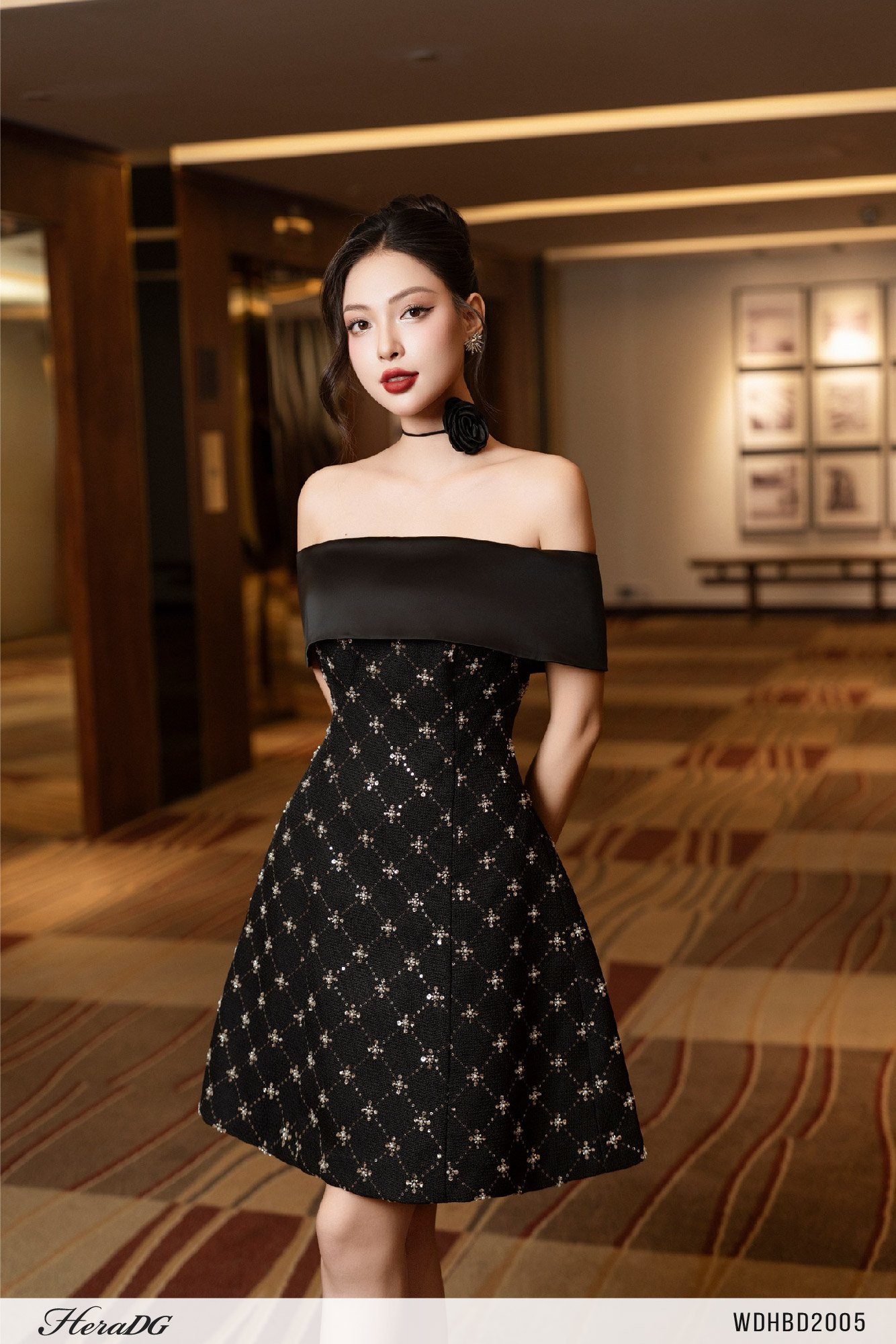 Đầm tweed A phối lụa