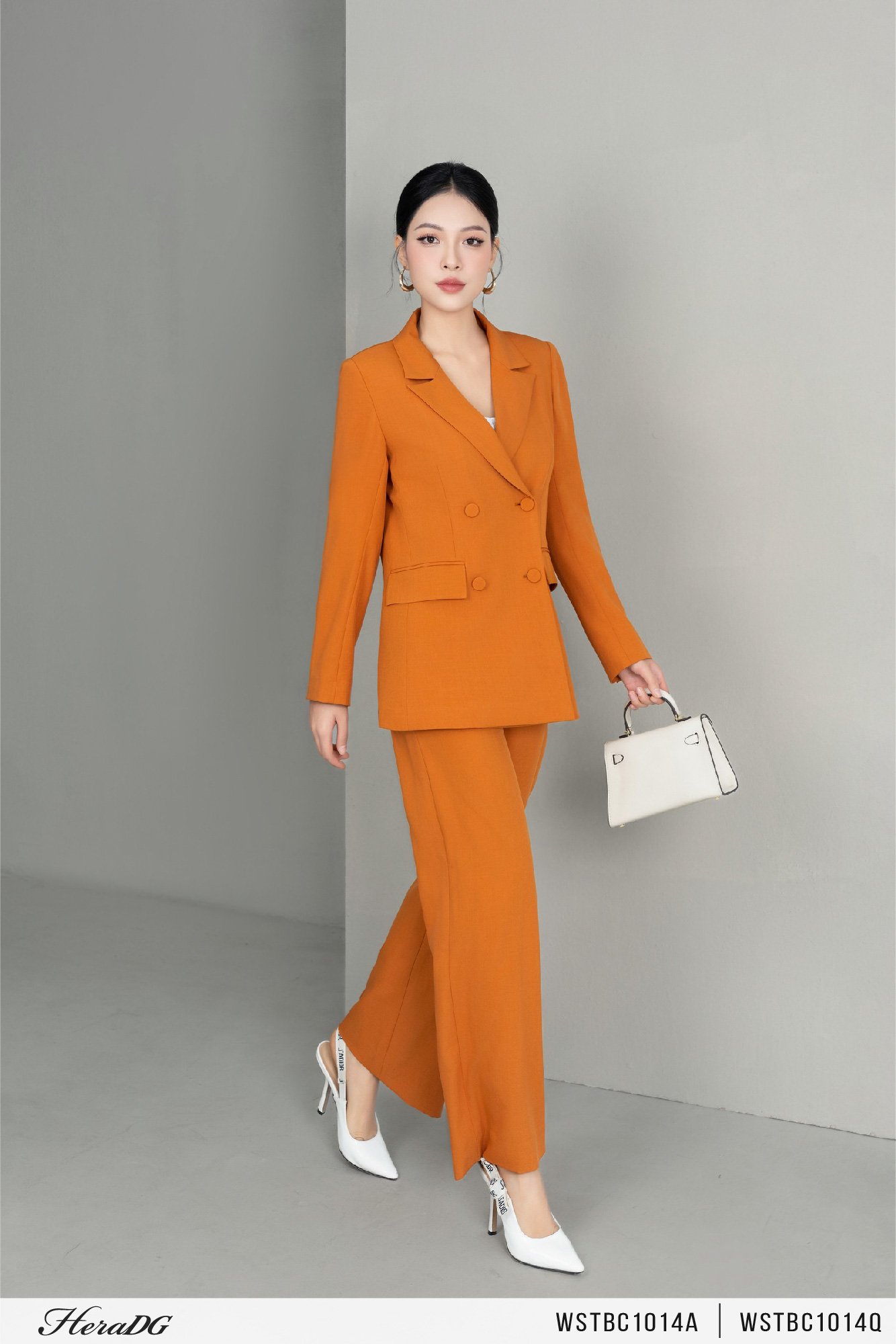 Áo blazer cổ ve vếch