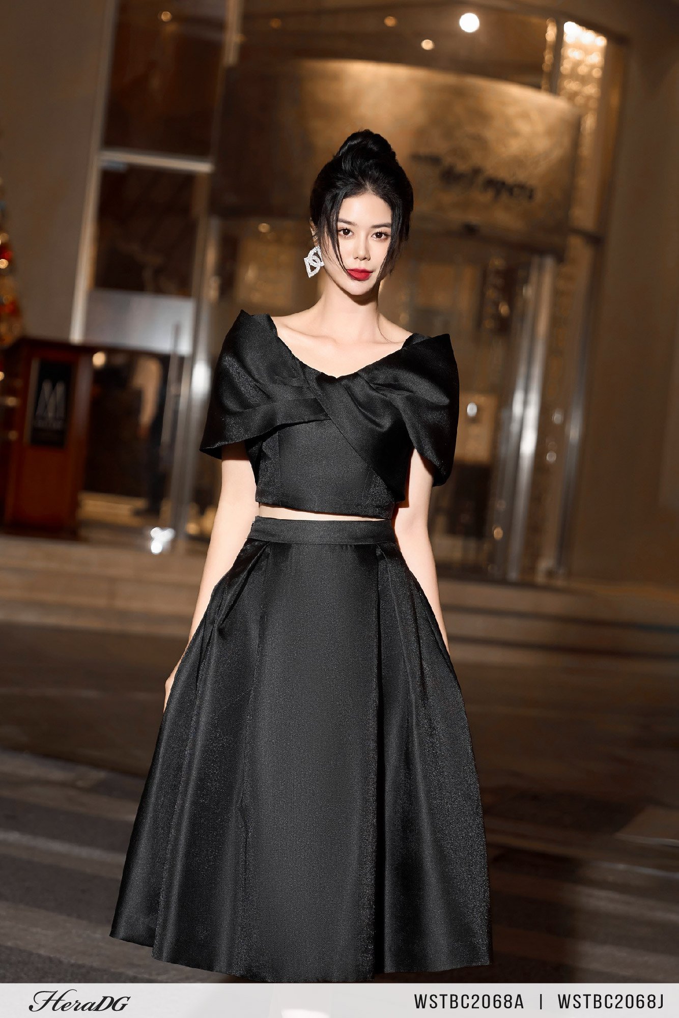 Áo crop xếp vặn nơ